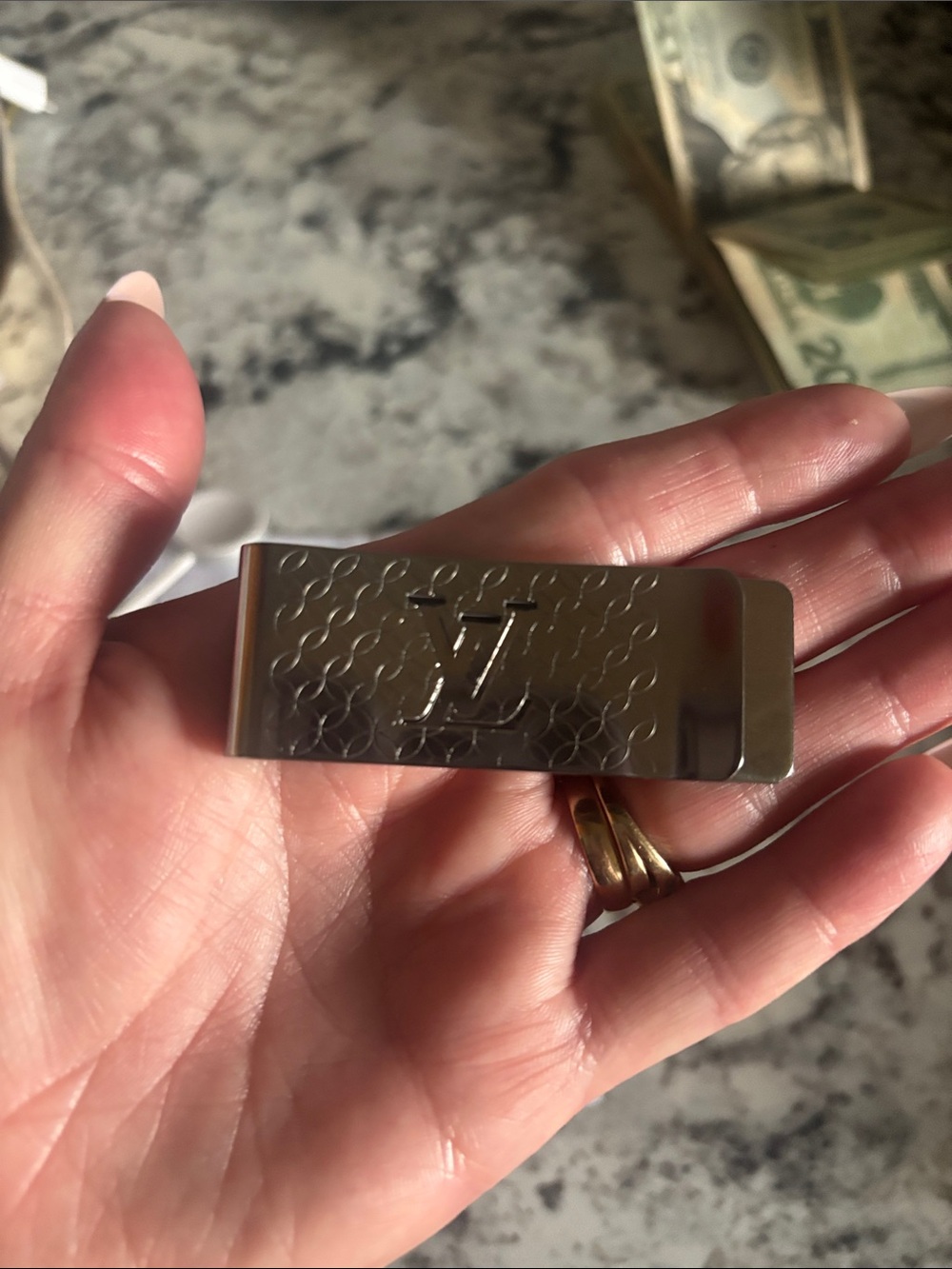 Louis Vuitton Silver Engraved Monogram Money Clip - Picture 7 of 10